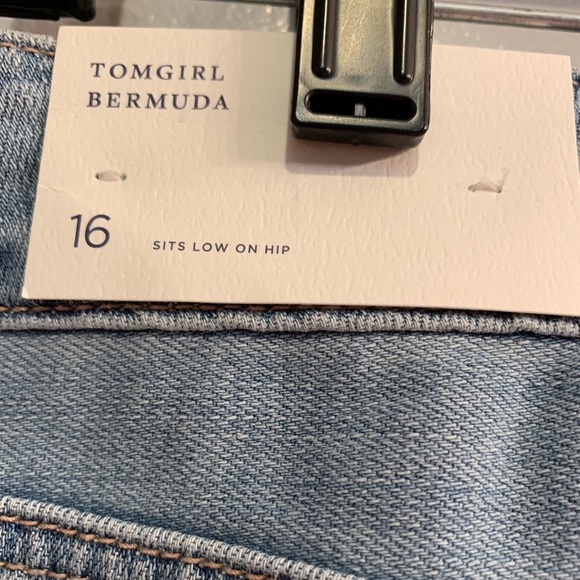 American eagle tomgirl Bermuda short - Picture 3 of 6